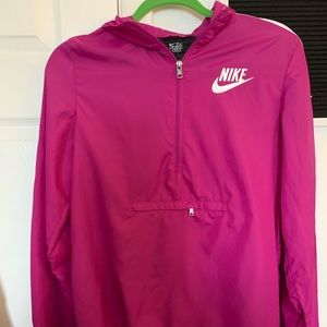 Nike women windbreaker